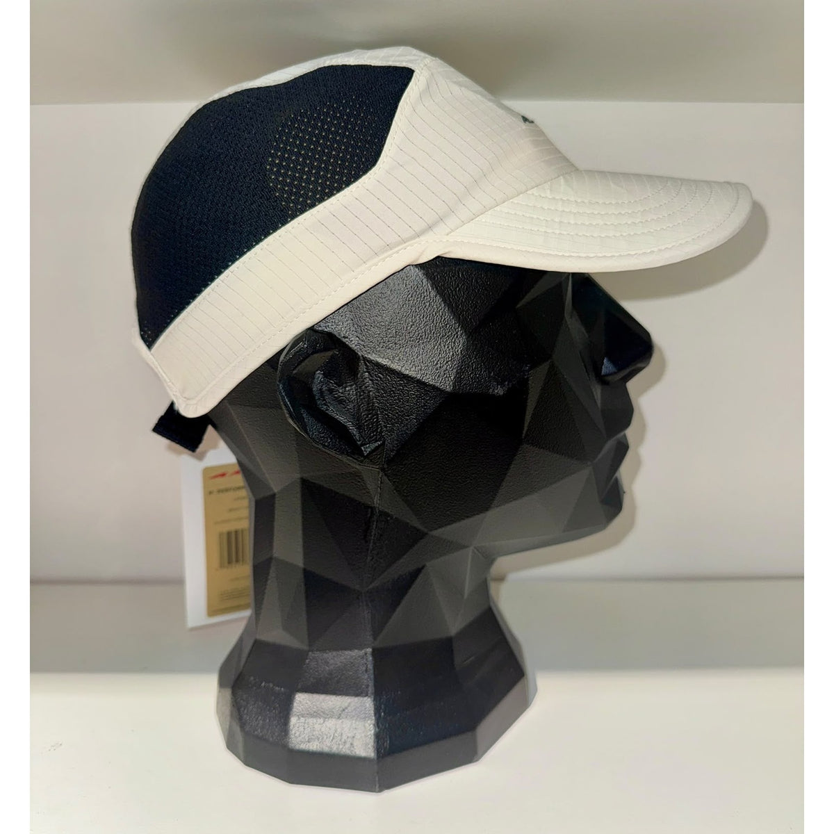 Altra Performance Hat | trrail.com
