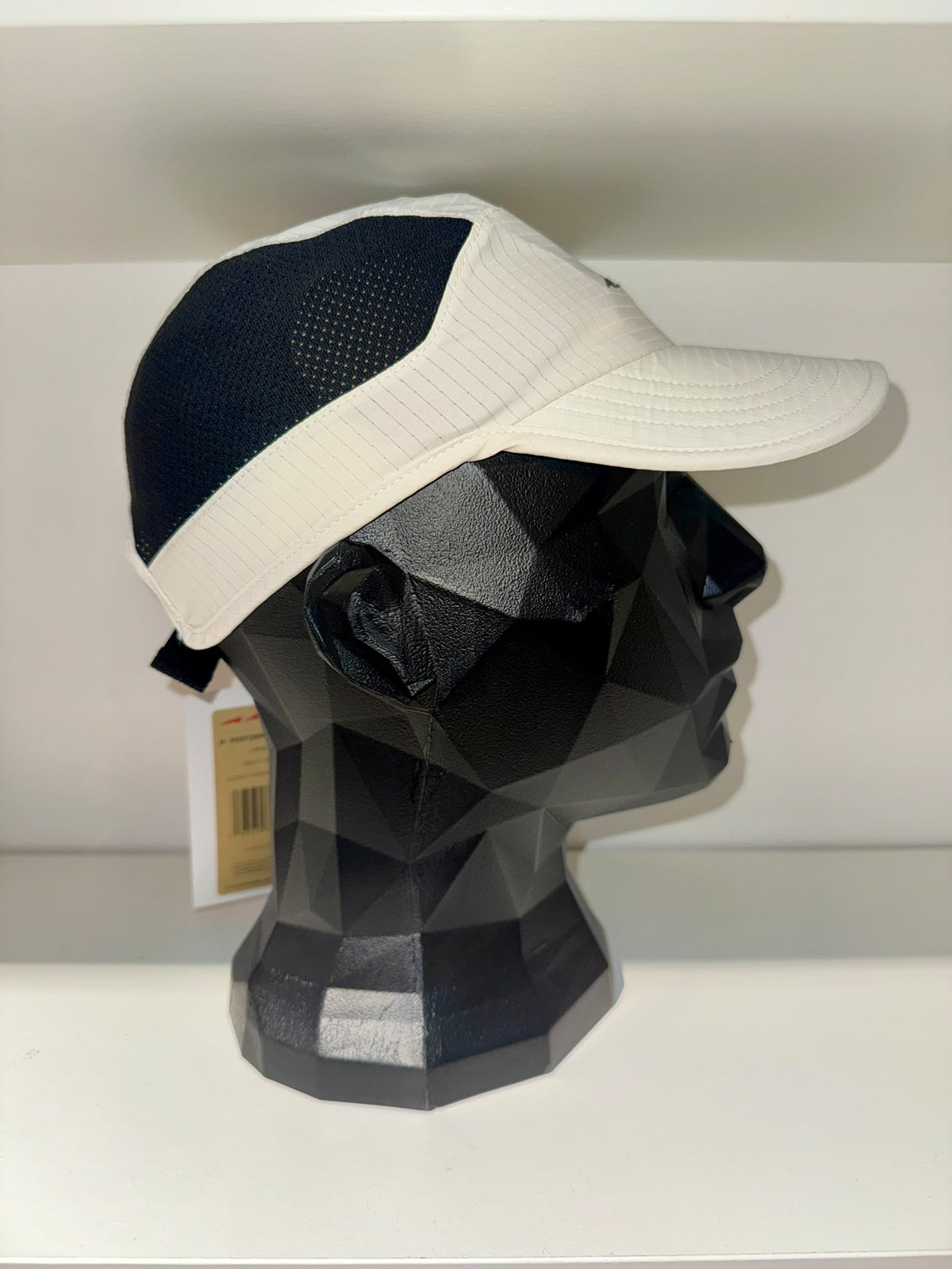 Altra Performance Hat | trrail.com