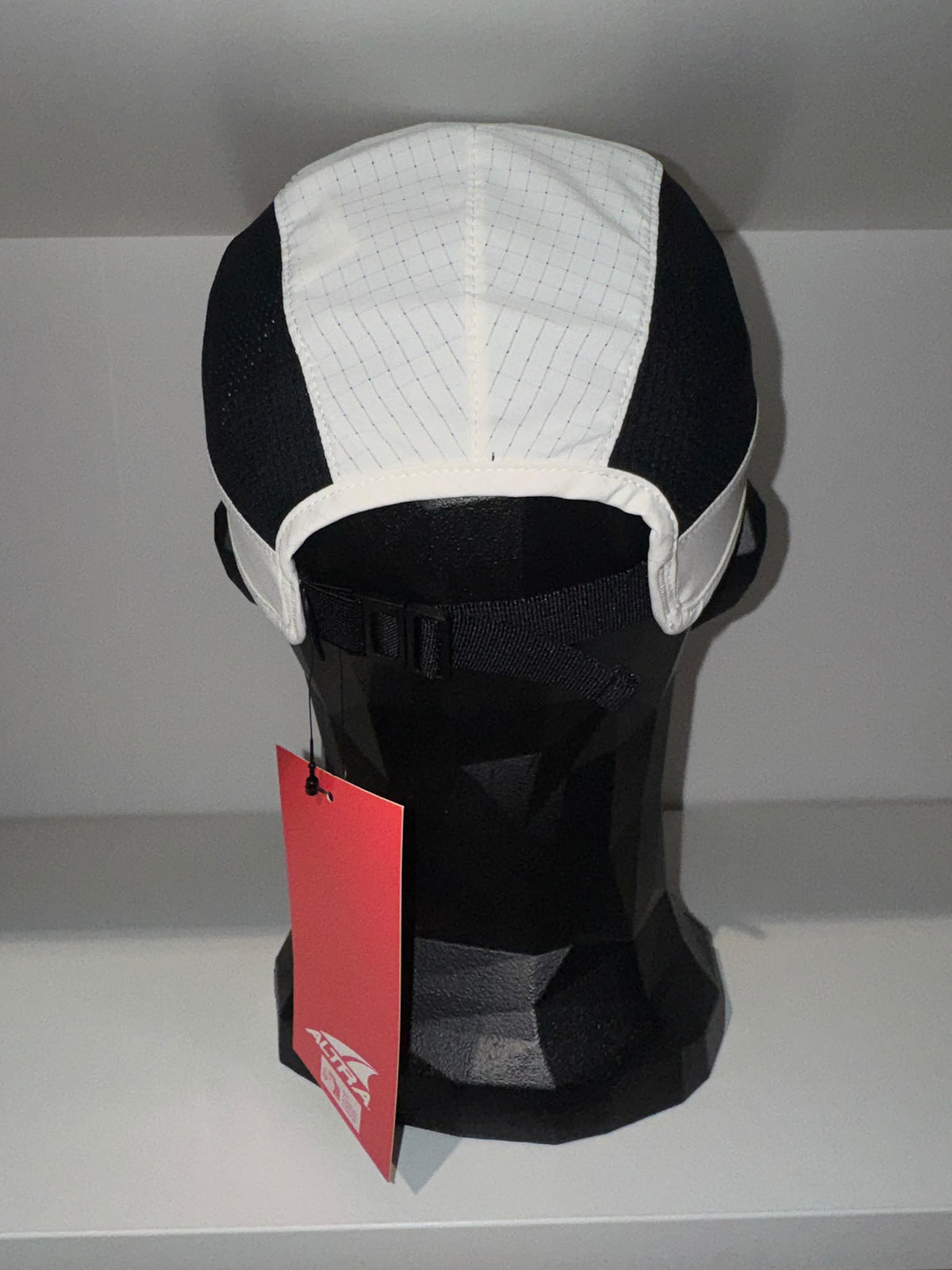 Altra Performance Hat | trrail.com