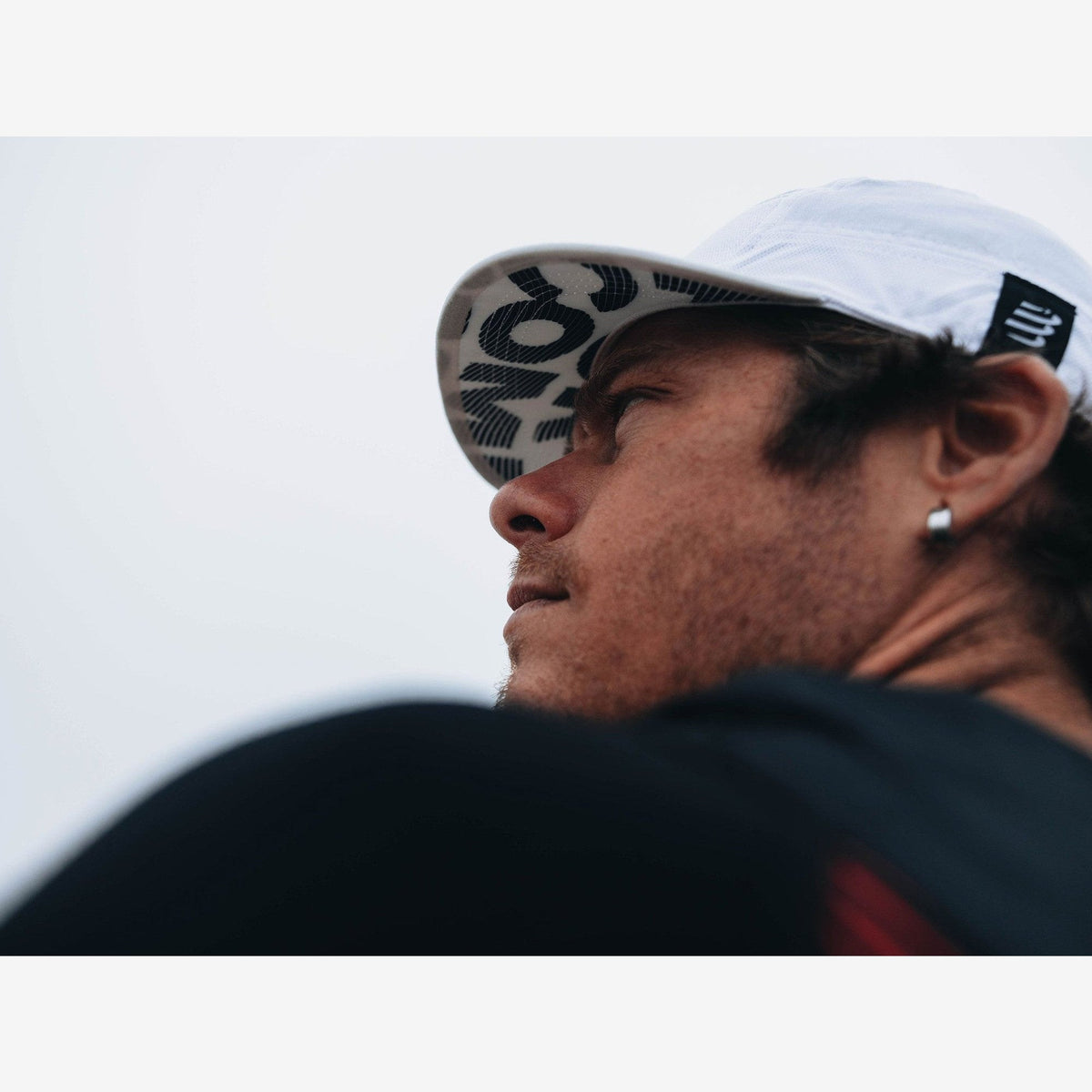 Compressport 5 Panel Light Cap | trrail.com