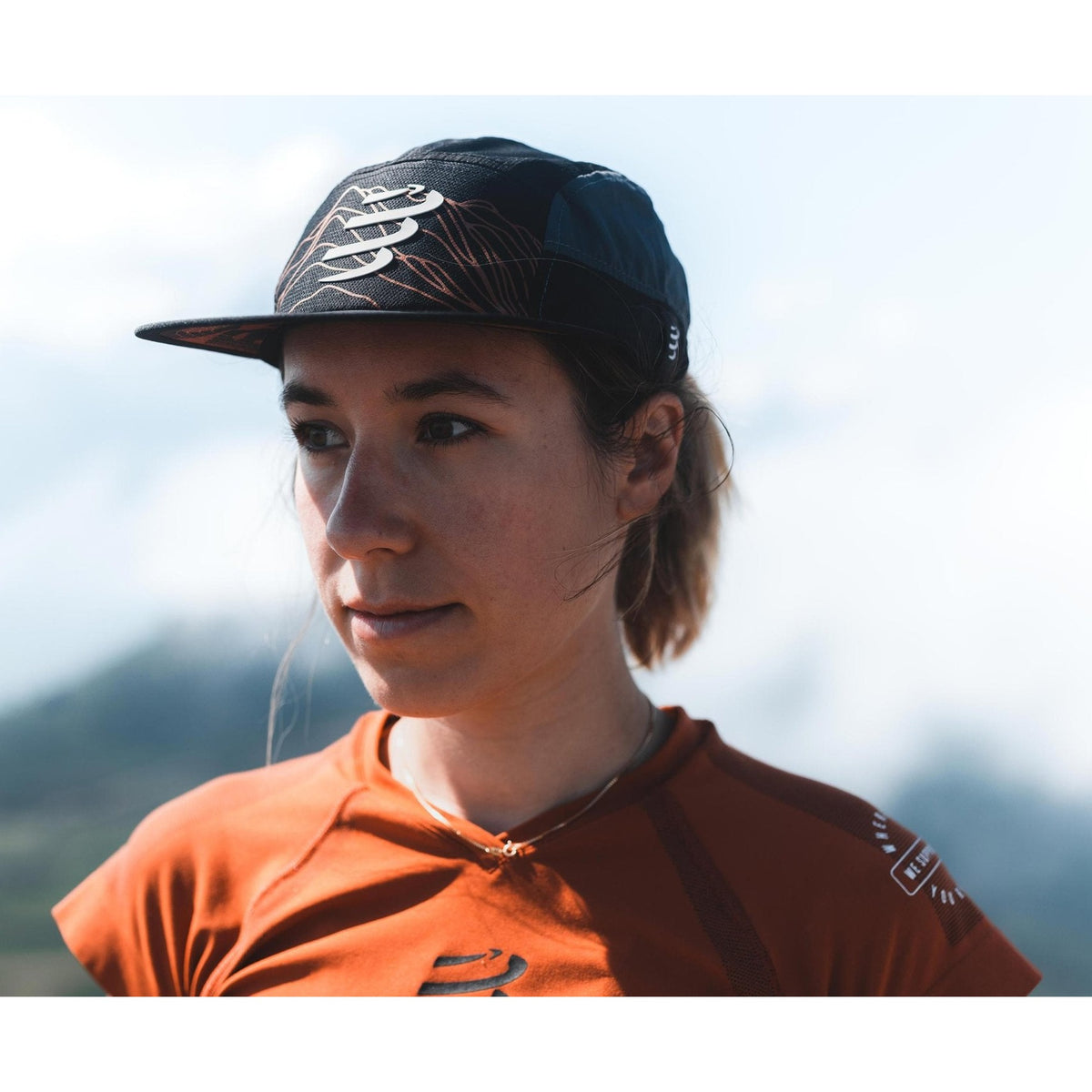 Compressport | 5 Panel Light Cap | Hardlooppet | Ultralicht | trrail.com