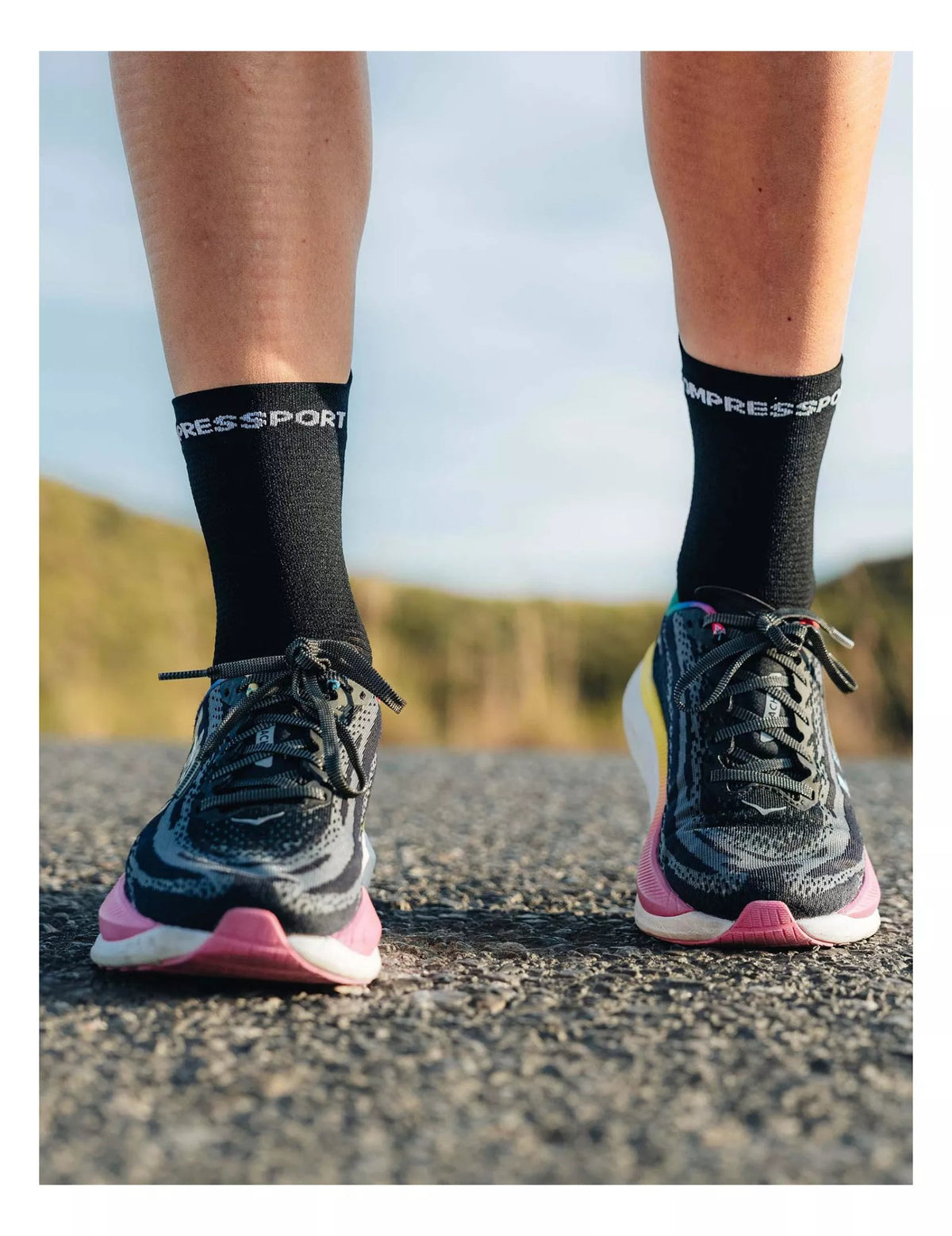 Compressport Pro Racing Socks Run V4.0 High | trrail.com