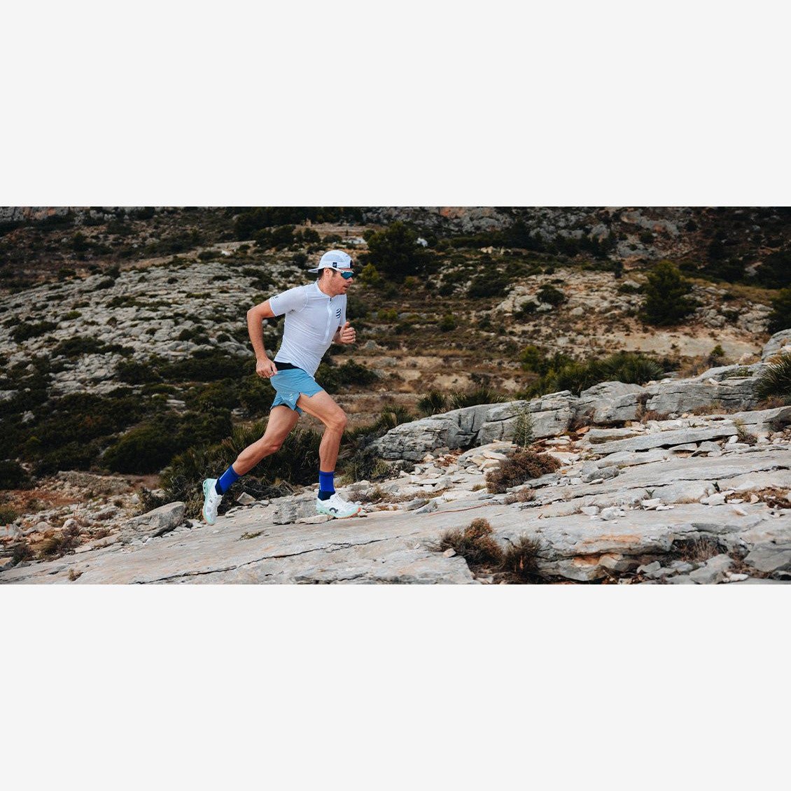 Compressport Ultra Trail Socks V2.0 | trrail.com