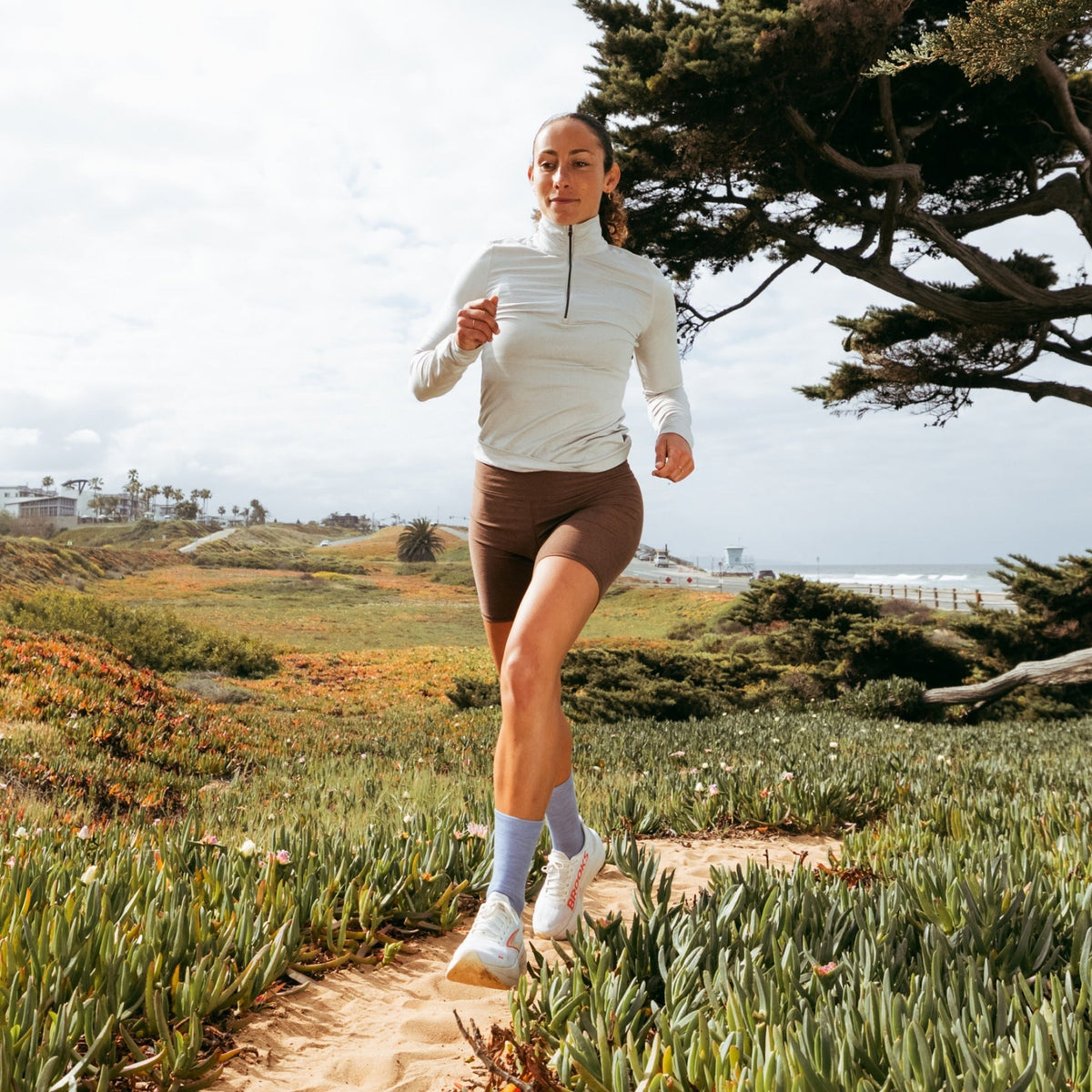 Darn Tough 1068 Run Micro Crew Dames | trrail.com