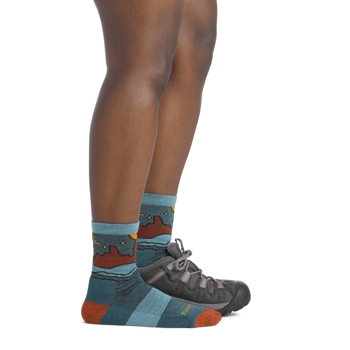 Darn Tough | 5023 Celeste | Micro Crew | Cushion | Dames | trrail.com