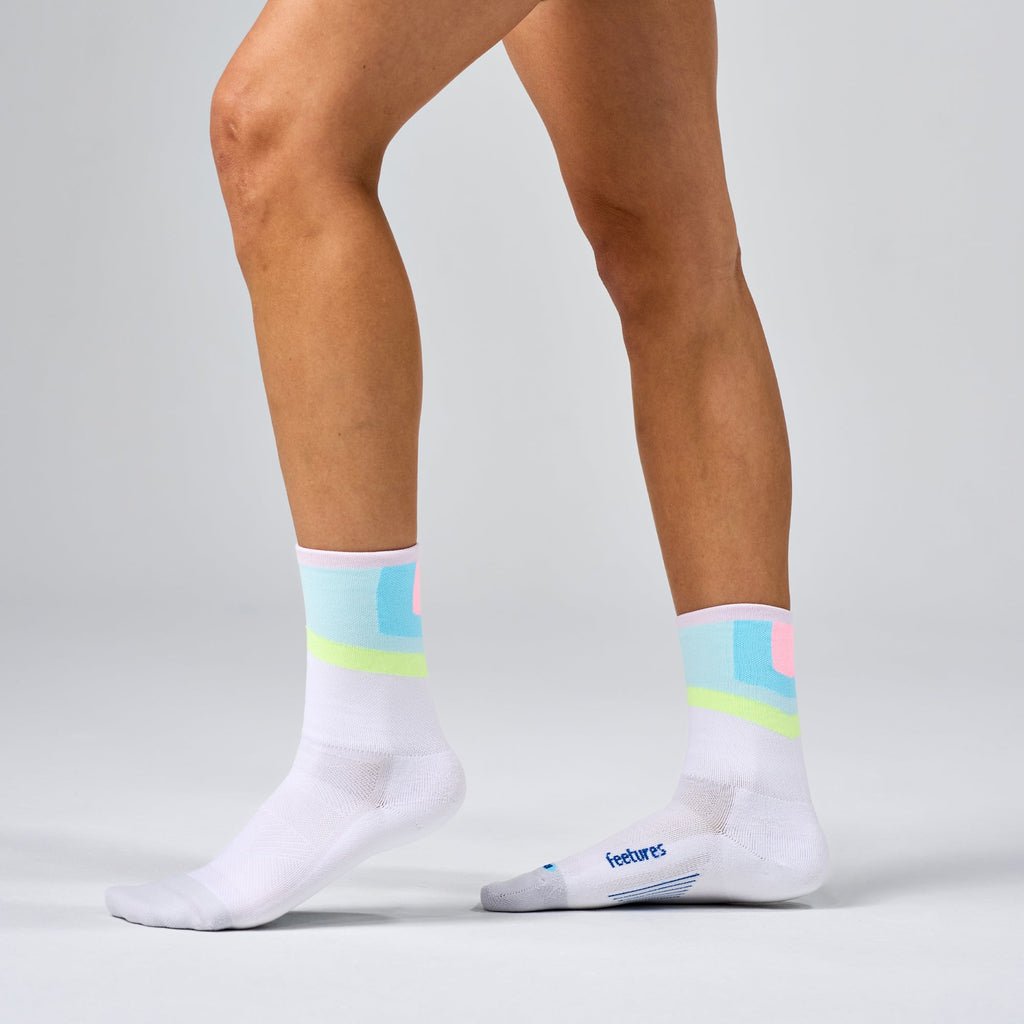 Feetures Elite Light Cushion Mini Crew V2 | trrail.com