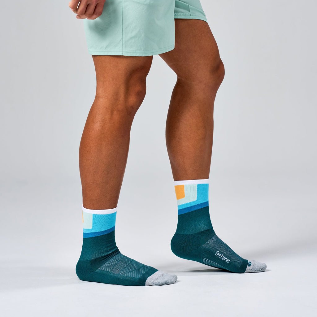 Feetures Elite Light Cushion Mini Crew V2 | trrail.com