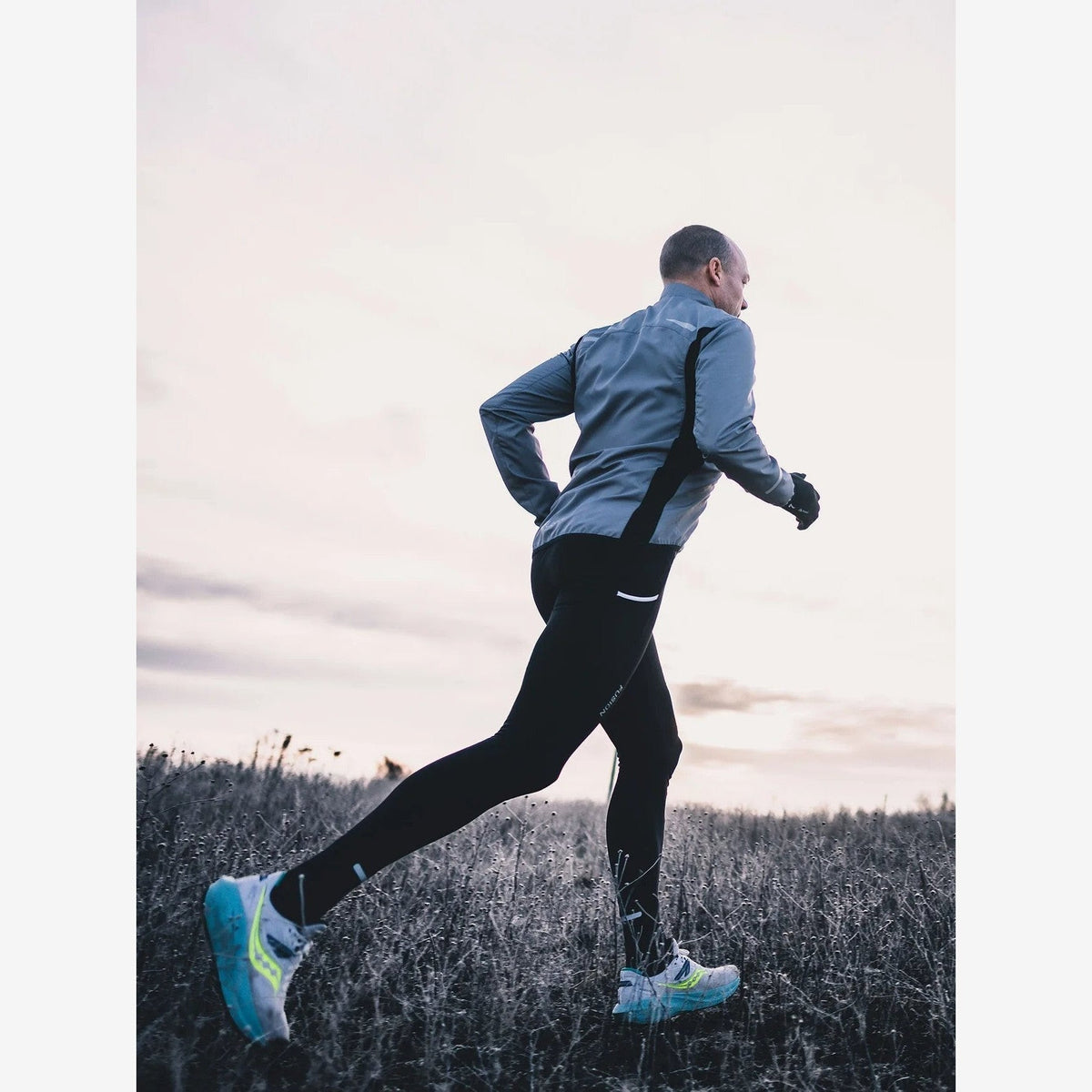 Fusion | S1 Run Jack | Windstopper | Heren | trrail.com