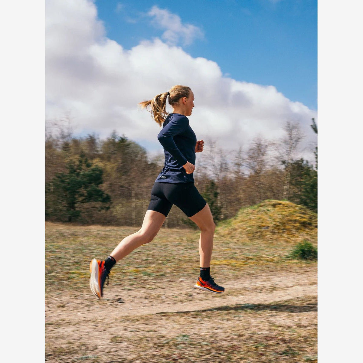 Fusion Short Training Tight Dames | trrail.com