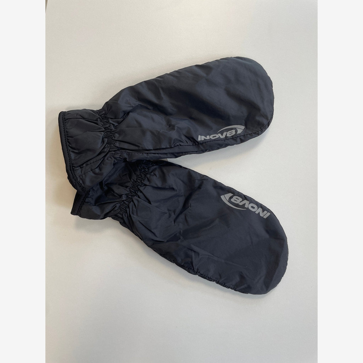INOV8 | Waterproof Overmitt | Waterdichte Wanten | trrail.com