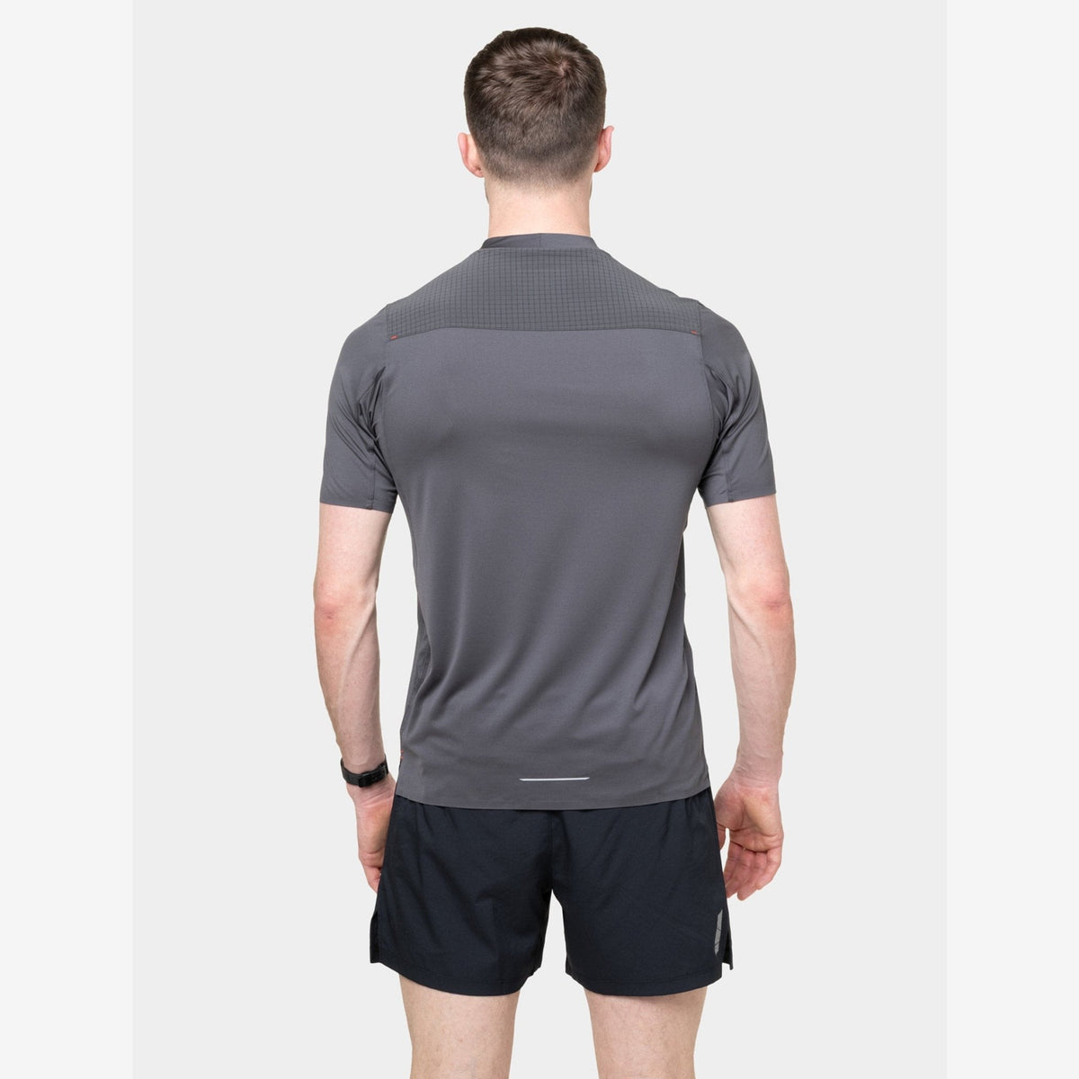 Ronhill | Tech All-Terrain | Shortsleeve Tee | Heren | trrail.com
