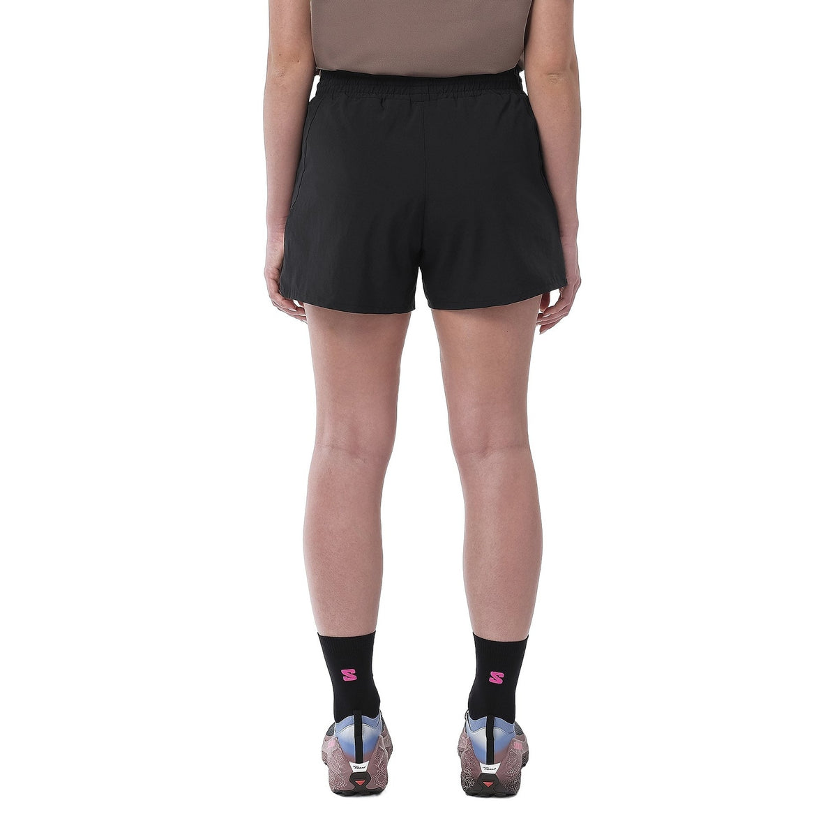 Salomon SHKout Core 4" Shorts Courtney Dames | trrail.com