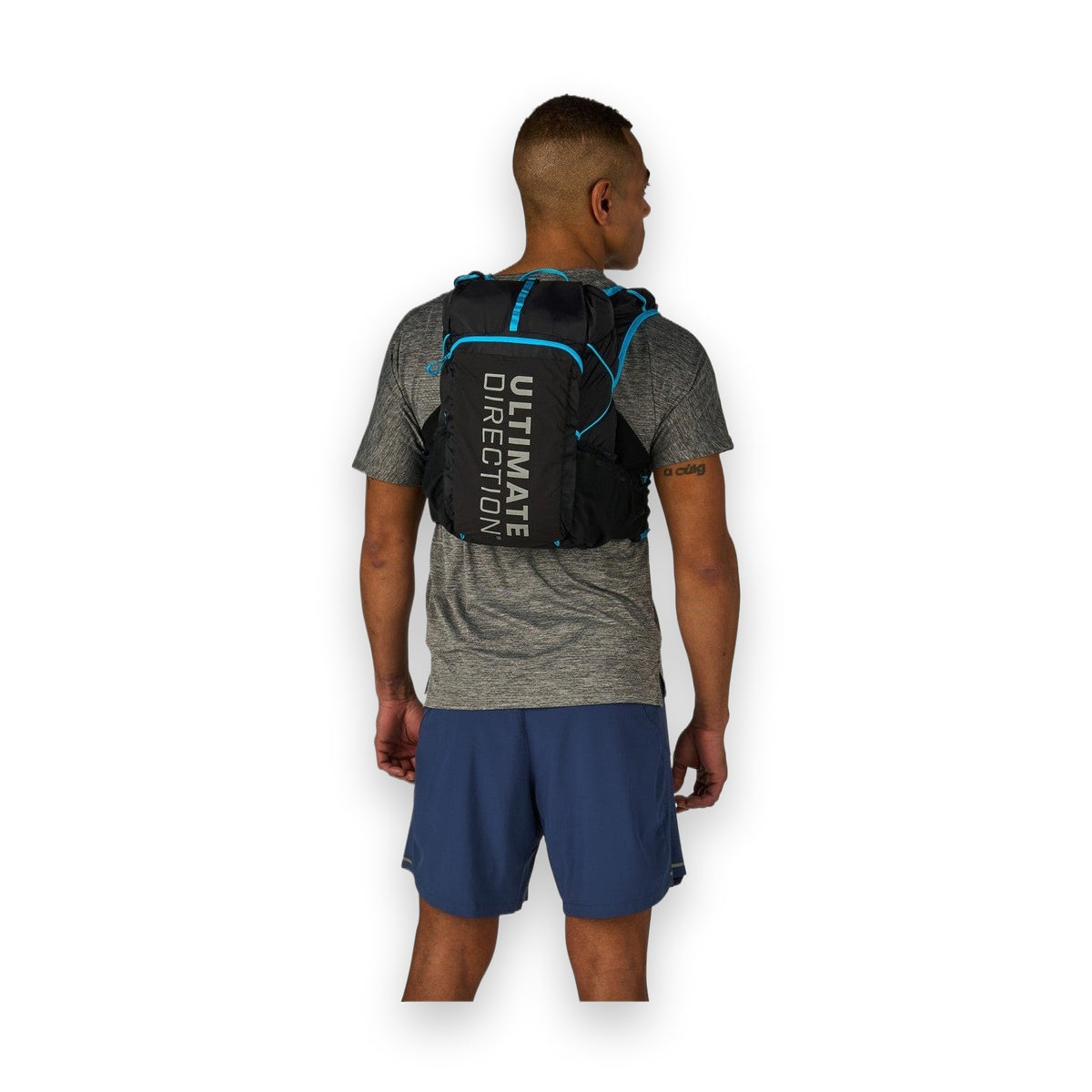 Ultimate Direction Adventure Vest (17 Liter) | trrail.com