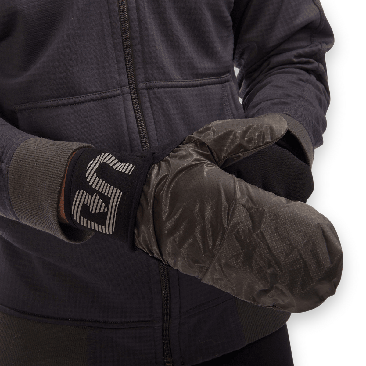 Ultimate Direction Ultra Flip Glove | trrail.com