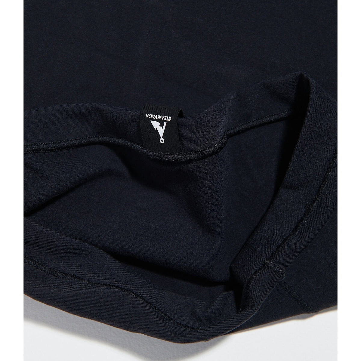 Våga Midweight Neck Gaiter | trrail.com