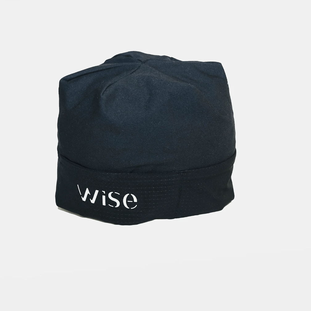 Wise | Ultimate Beanie | Hardloopmuts | Zwart | trrail.com