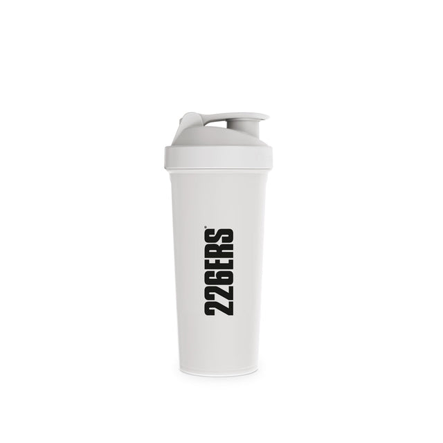 226ERS Shaker Bottle (800ml) in wit – vooraanzicht met zwart 226ERS-logo