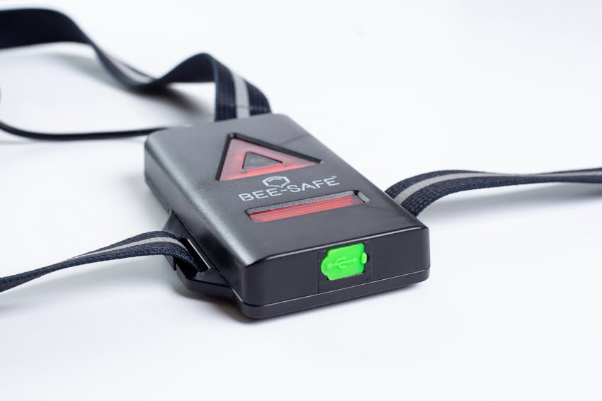Bee Safe Body Light USB Run | trrail.com