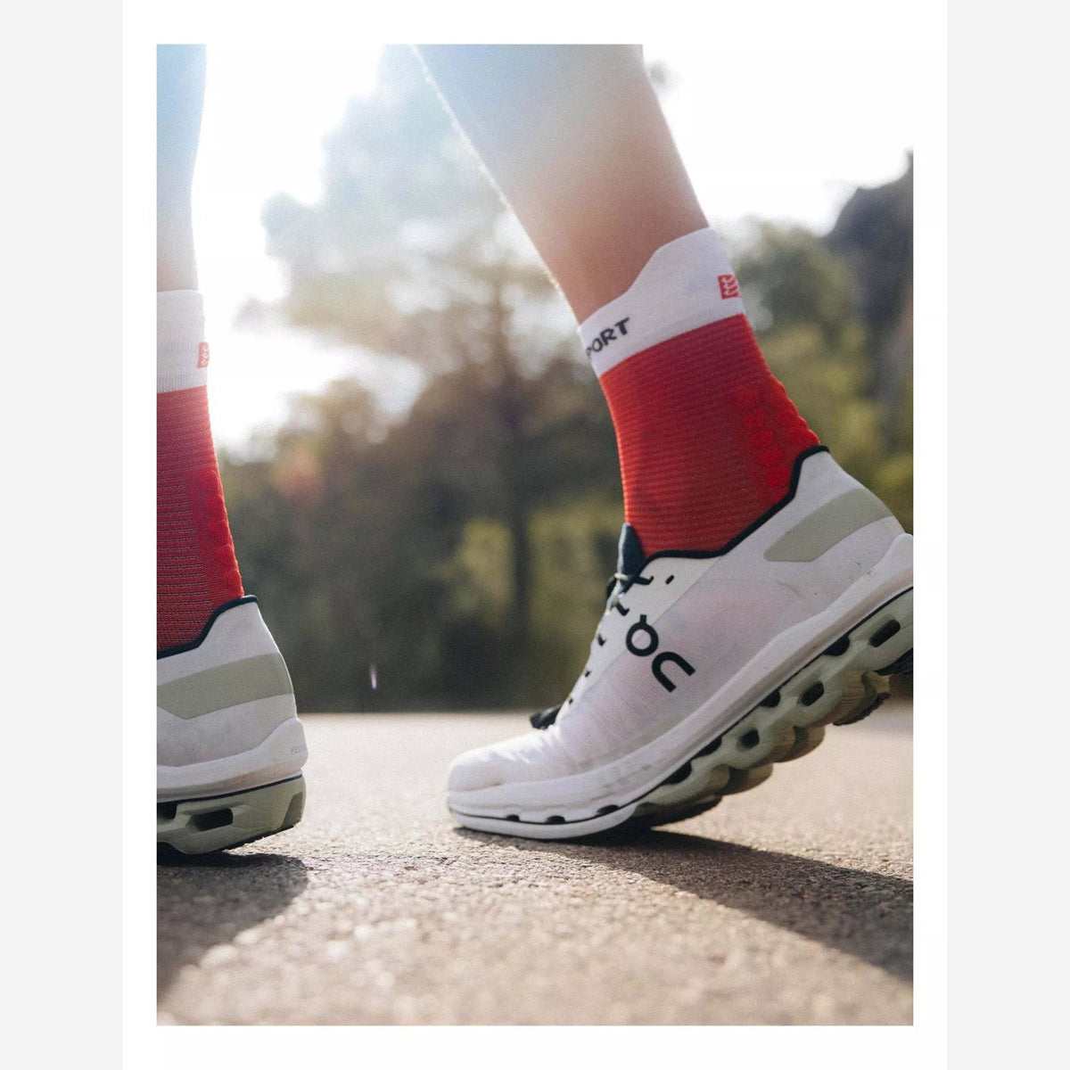Compressport Pro Racing Socks Run V4.0 High | trrail.com