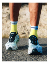 Compressport Pro Racing Socks Run V4.0 High | trrail.com