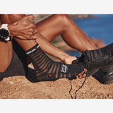 Compressport Pro Racing Socks Run V4.0 Ultralight High | trrail.com