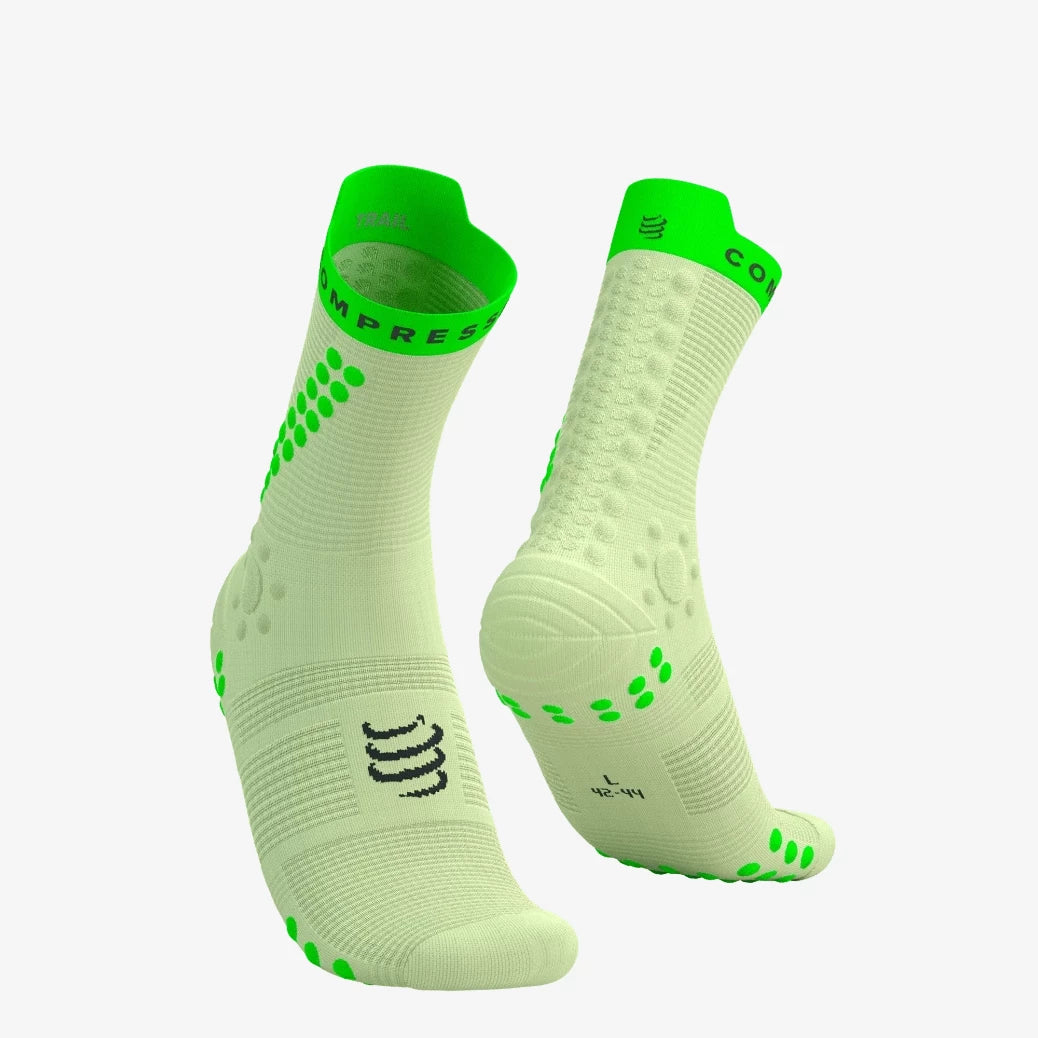 Compressport Pro Racing Socks Trail V4.0 | trrail.com