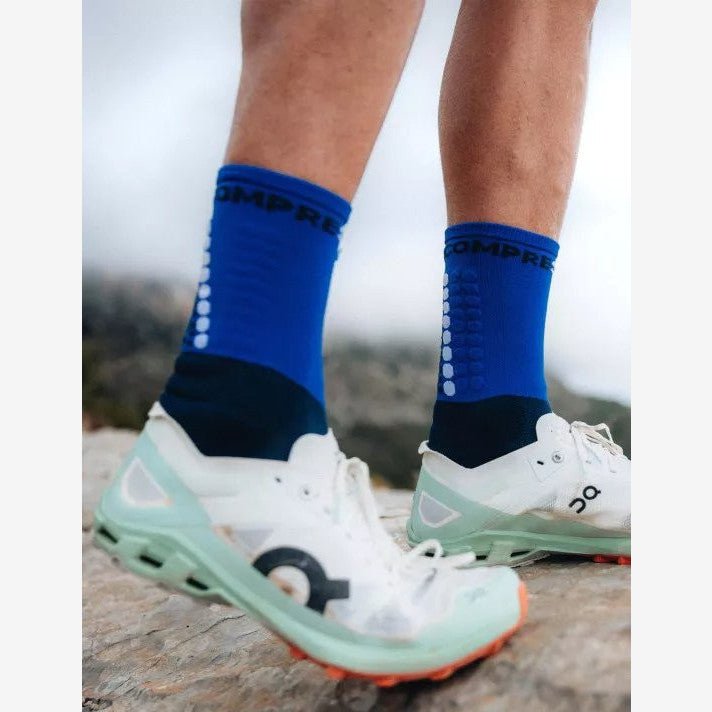 Compressport Ultra Trail Socks V2.0 | trrail.com