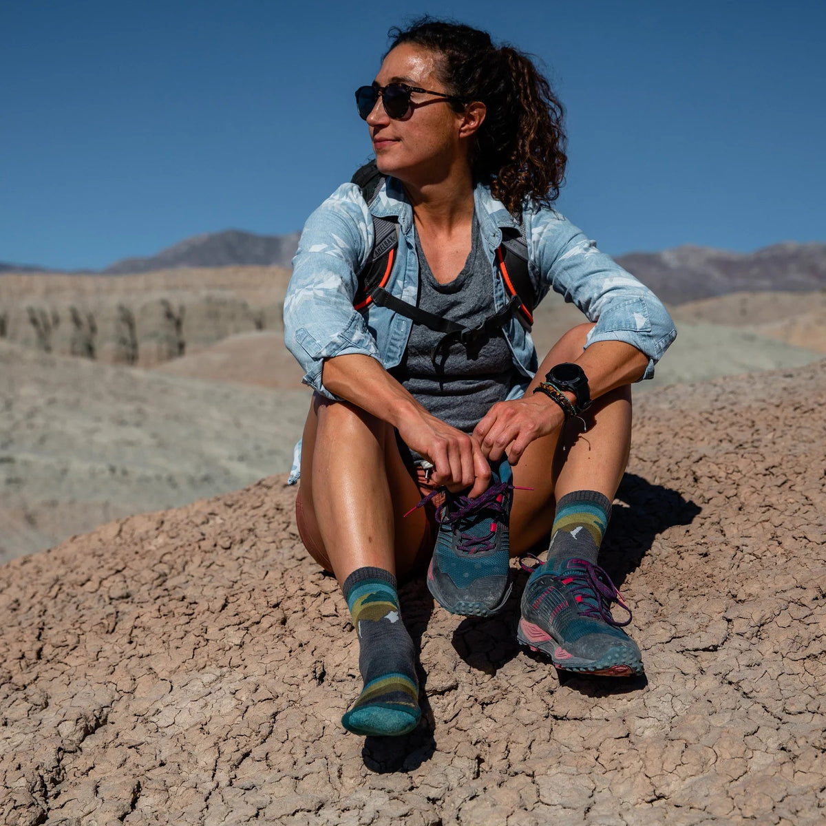 Darn Tough 5005 Sunset Ledge Micro Crew Cushion Dames | trrail.com