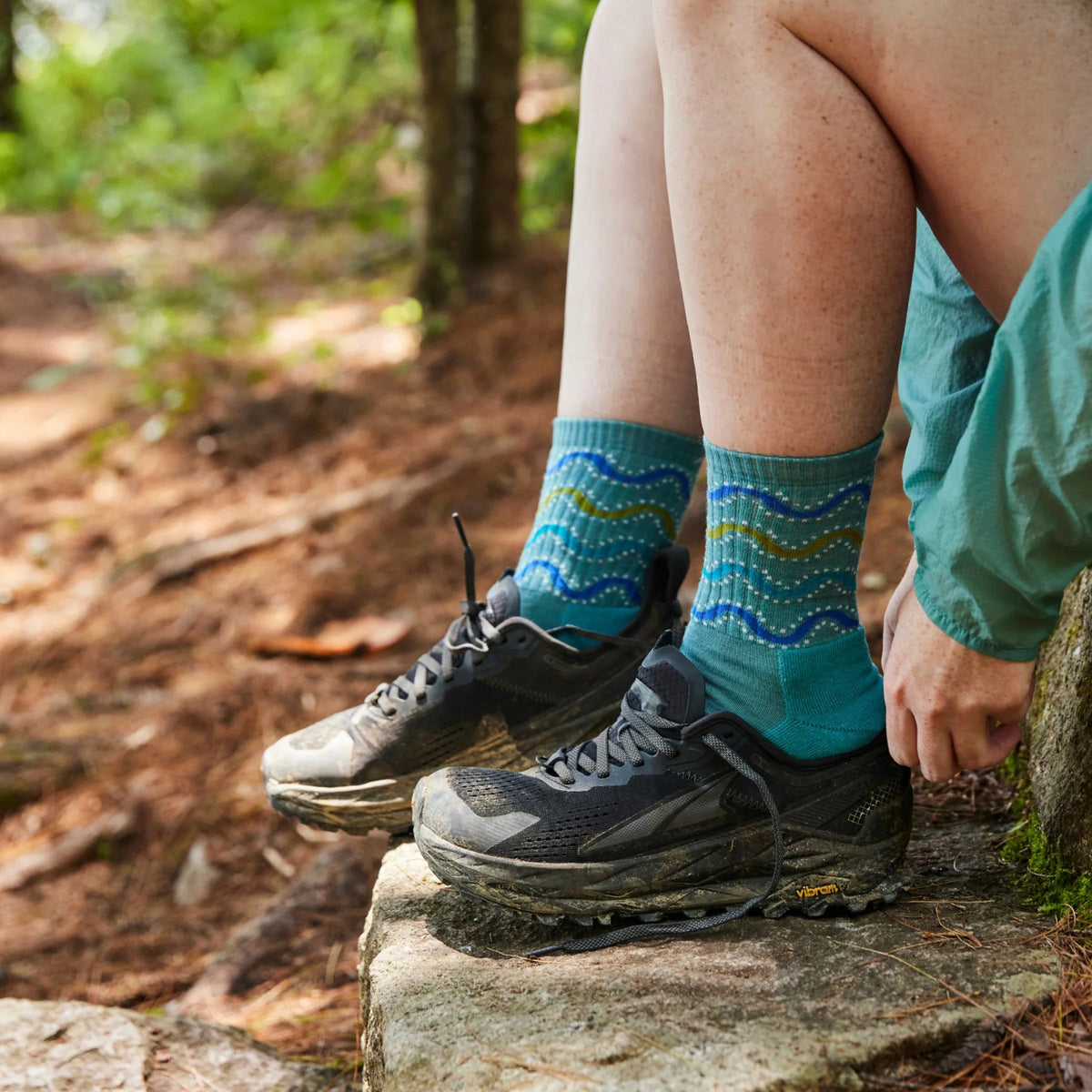 Darn Tough | 1943 Wandering Stripe | Micro Crew | Cushion | Dames | trrail.com