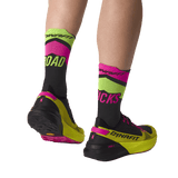 Dynafit | Ultra Crew Socks | Road Sucks | Trailrunsokken | trrail.com