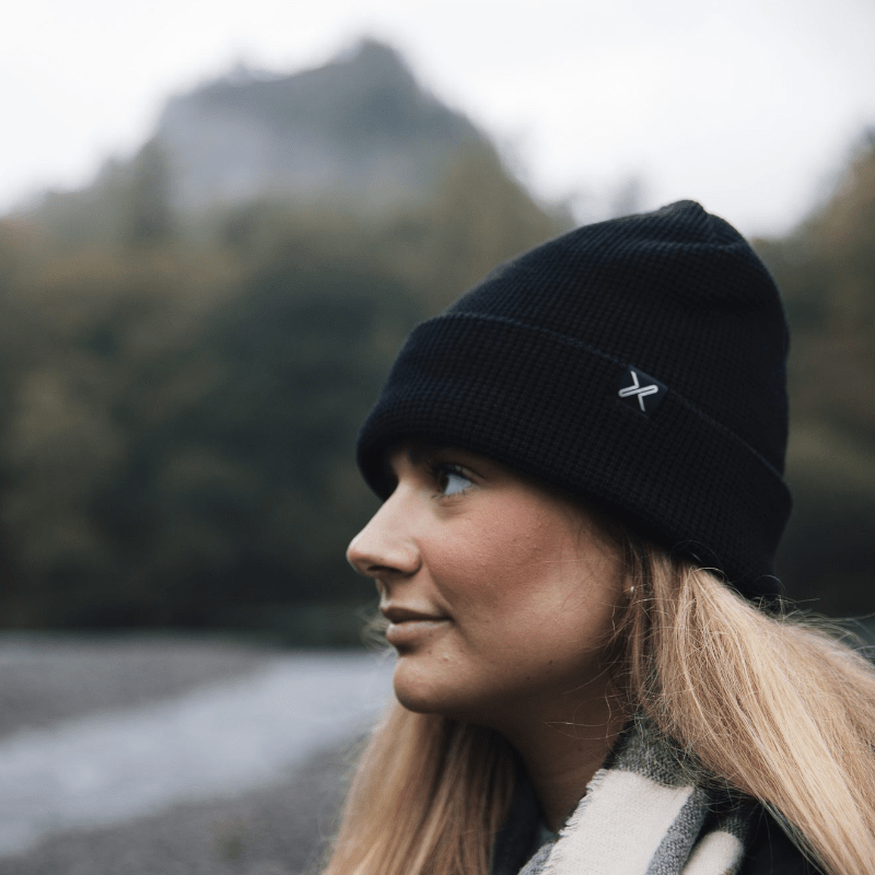Extremities | Countour Eco Waffle | Waterproof Beanie | trrail.com