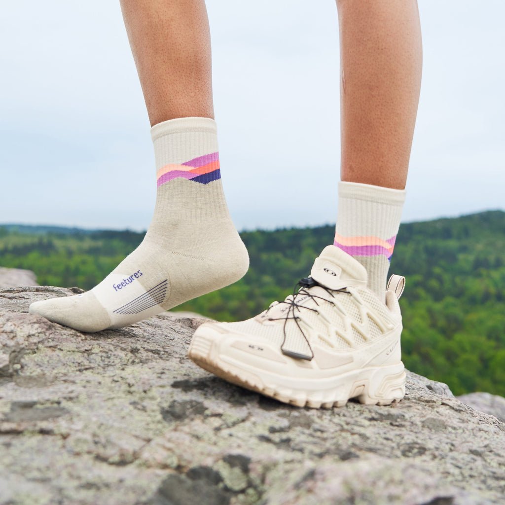 Feetures Trail Max Cushion Mini Crew | trrail.com