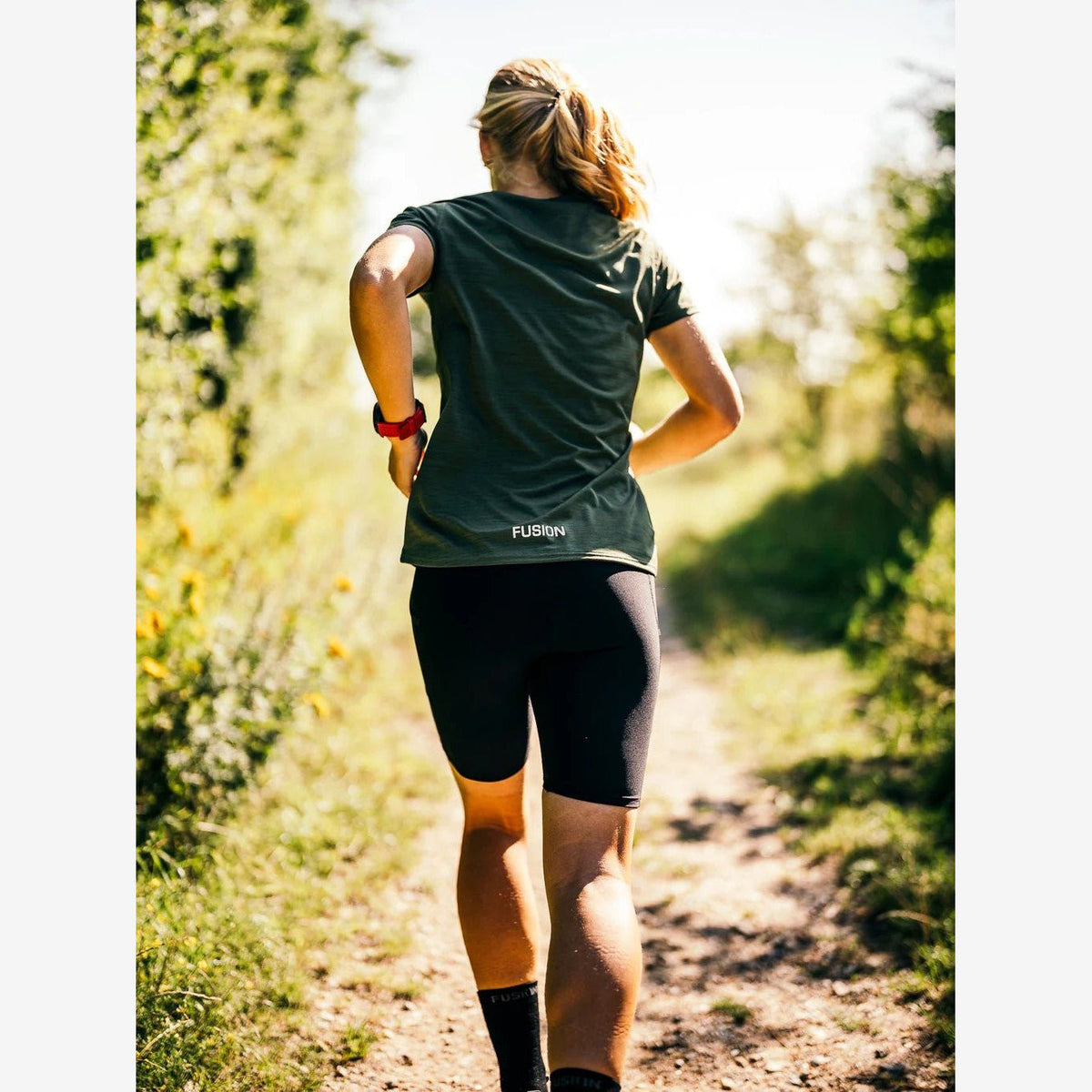 Fusion Short Training Tight Dames | trrail.com