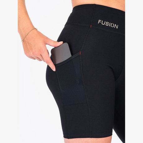 Fusion Short Training Tight Dames | trrail.com