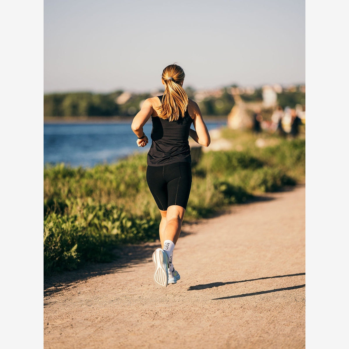 Fusion Tempo Run Tights | trrail.com