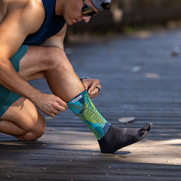 Injinji Trail Crew Spectrum | trrail.com