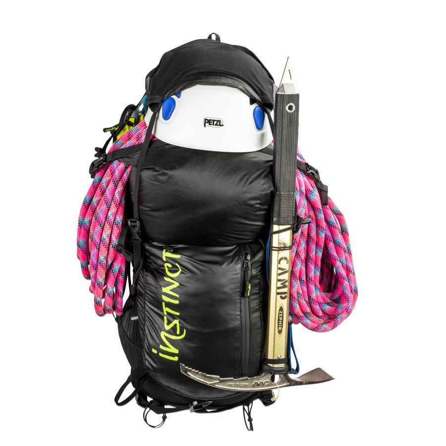 Instinct Trail | XX 20-24 L | Trailvest | Zonder flessen | trrail.com