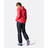 Rab Phantom Waterproof Pants in zwart – gedragen door vrouw, achteraanzicht