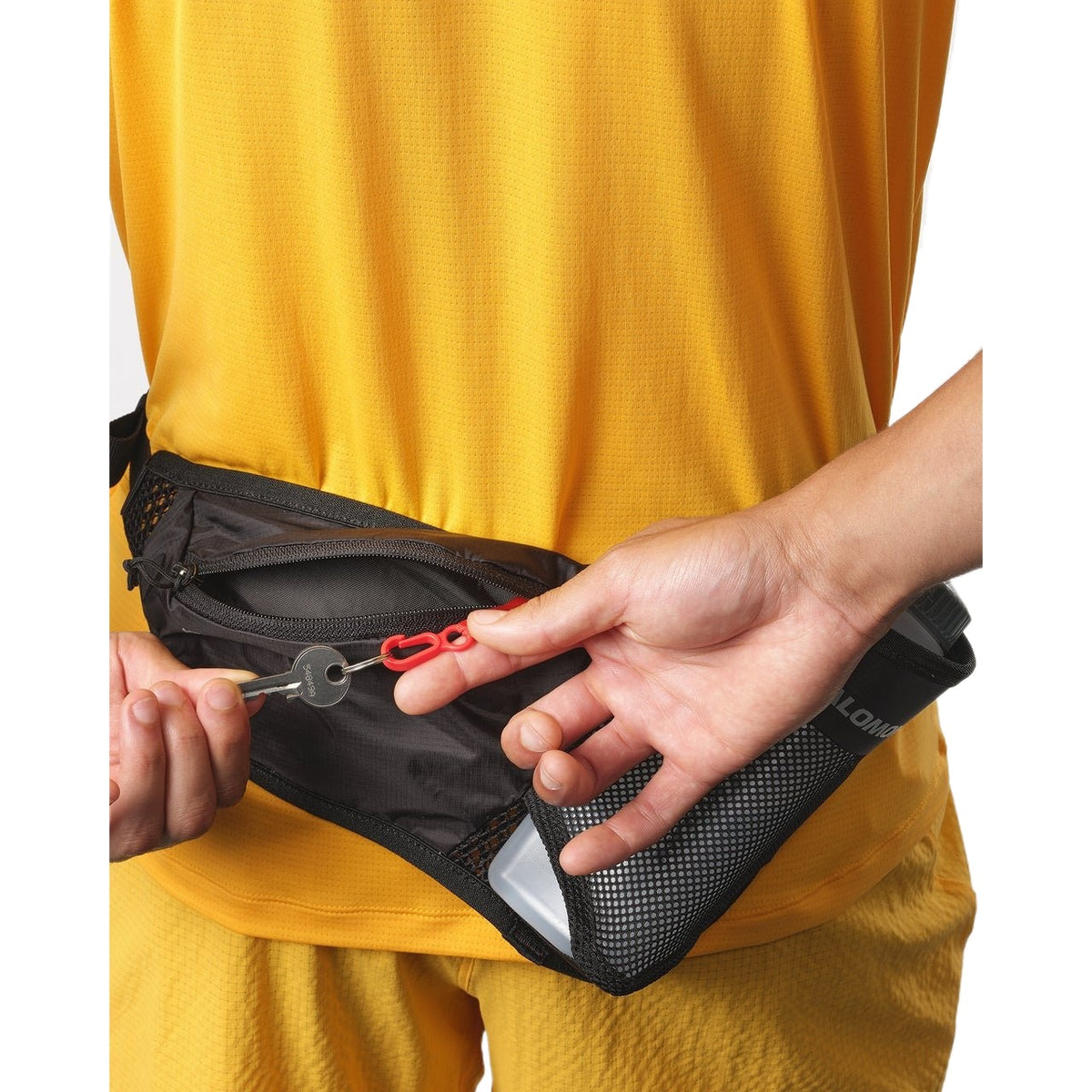 Salomon | Active Bottle 3D Bottle | Running Belt | trrail.com