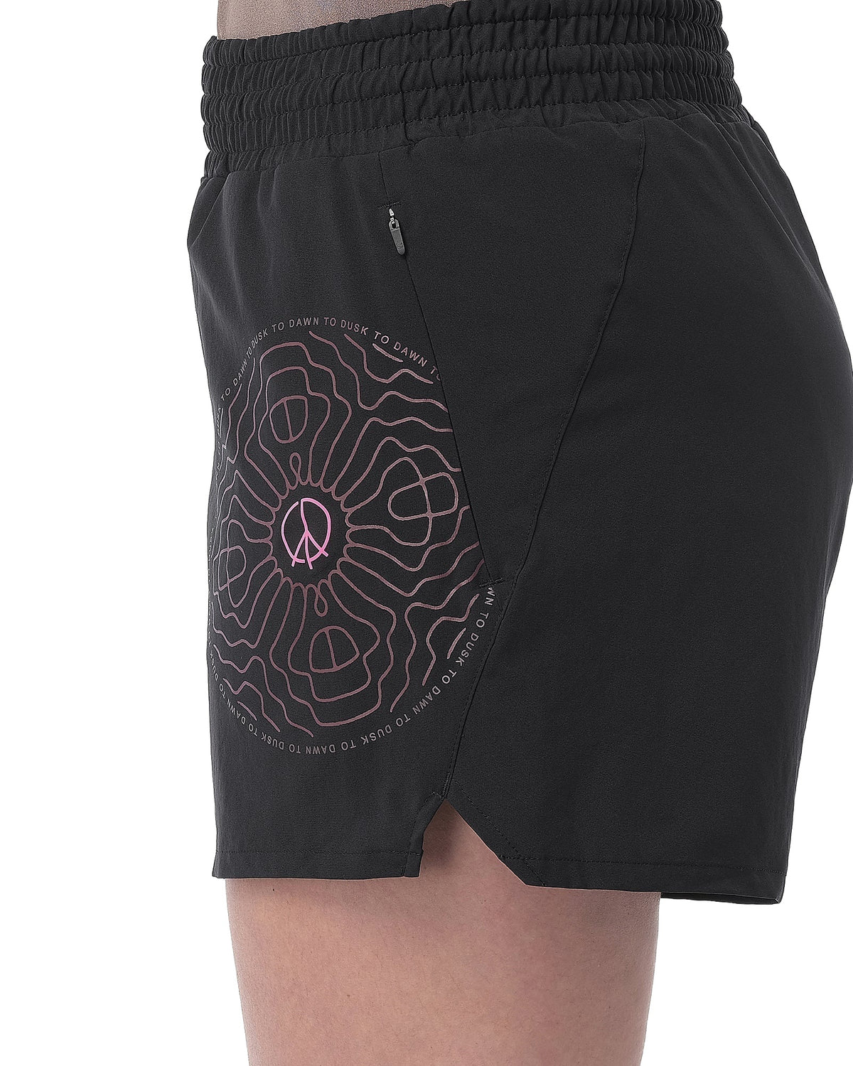 Salomon SHKout Core 4" Shorts Courtney Dames | trrail.com