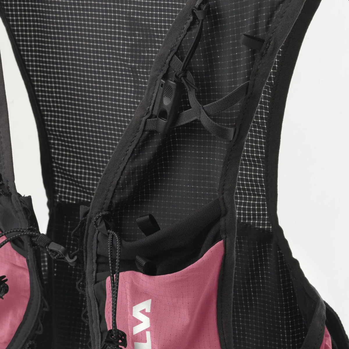 Silva Strive Fly Vest (3 Liter) | trrail.com
