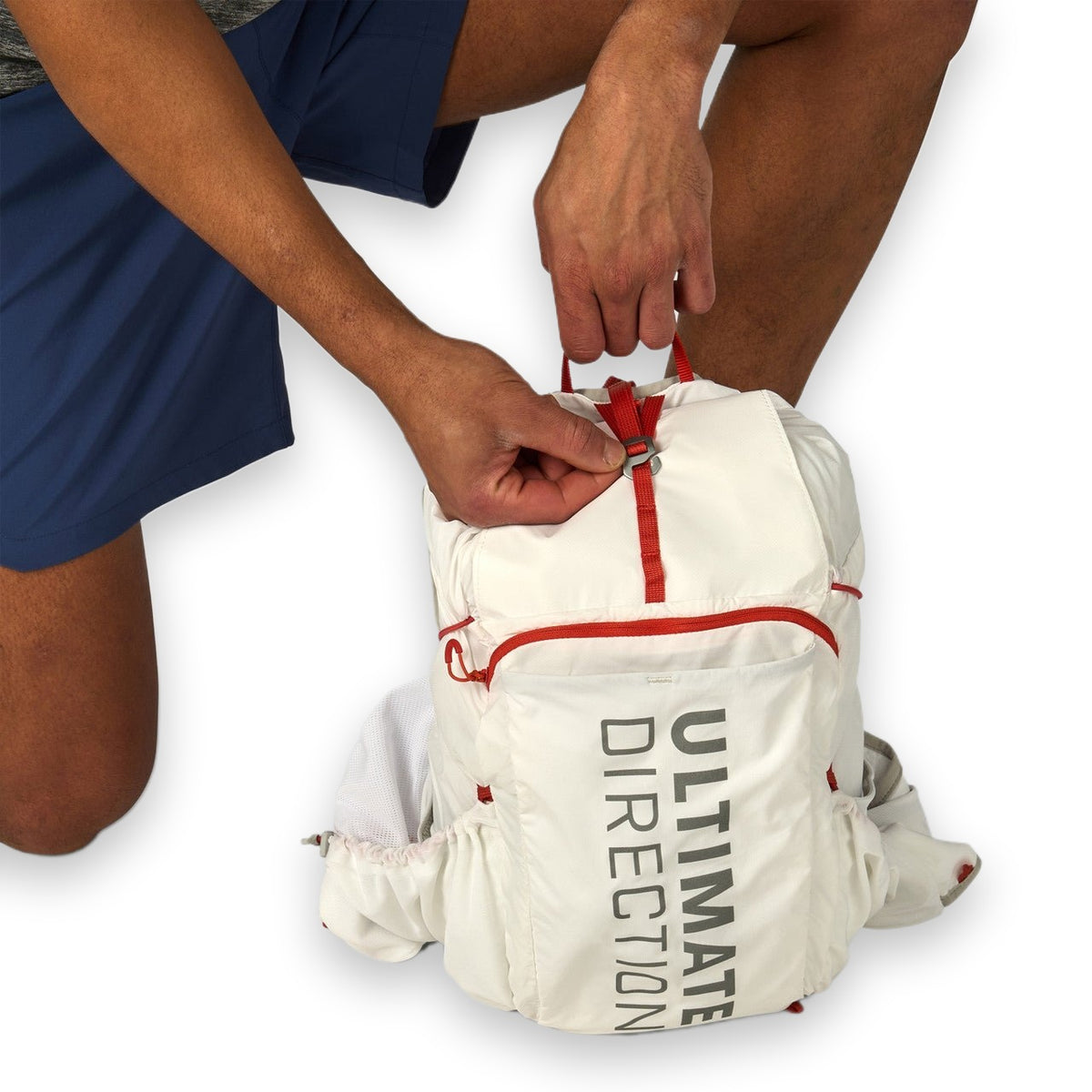Ultimate Direction Adventure Vest (17 Liter) | trrail.com