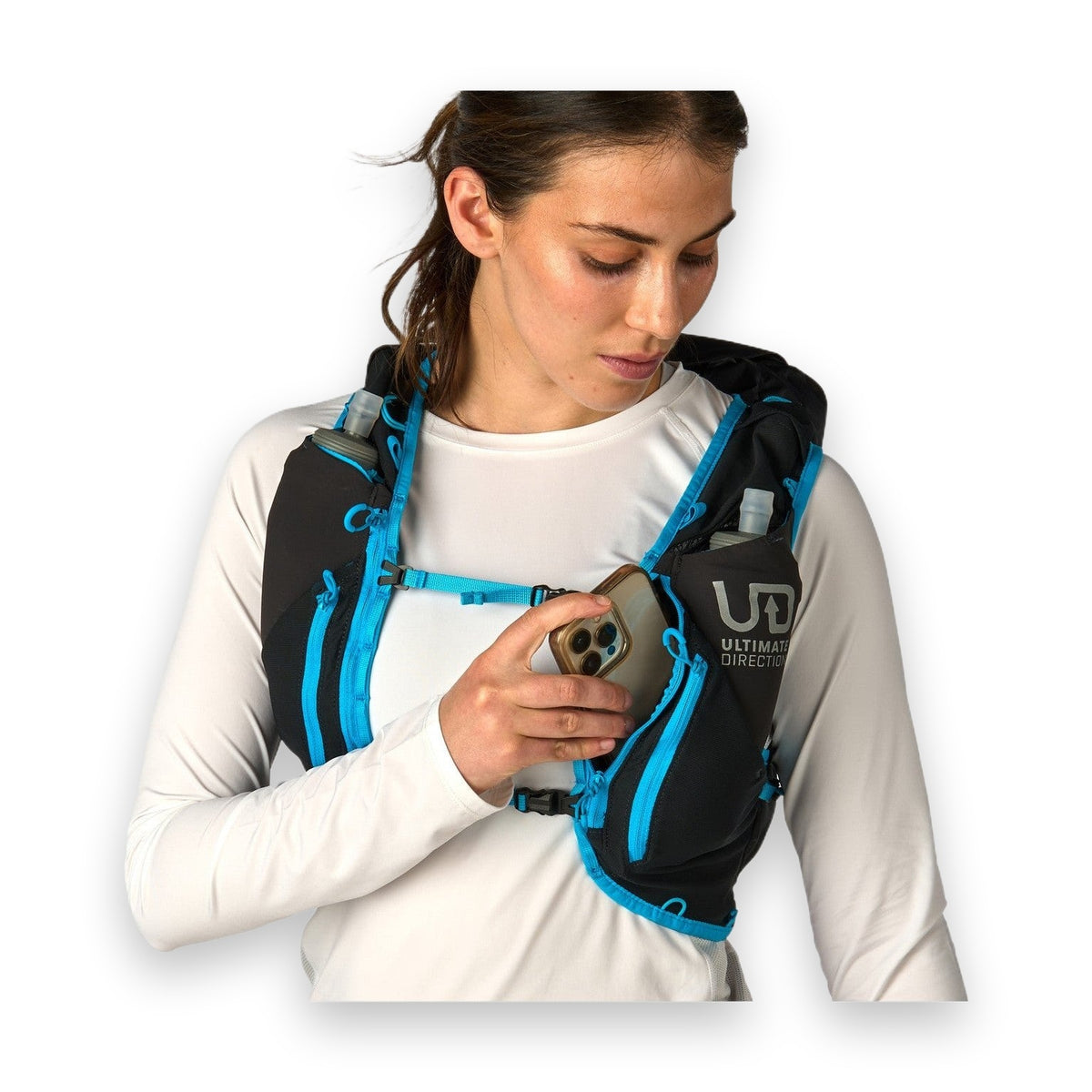 Ultimate Direction Adventure Vest (17 Liter) | trrail.com