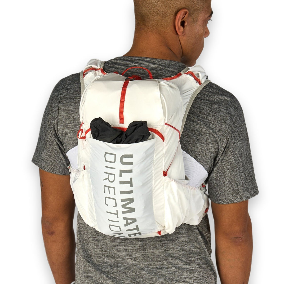Ultimate Direction Adventure Vest (17 Liter) | trrail.com