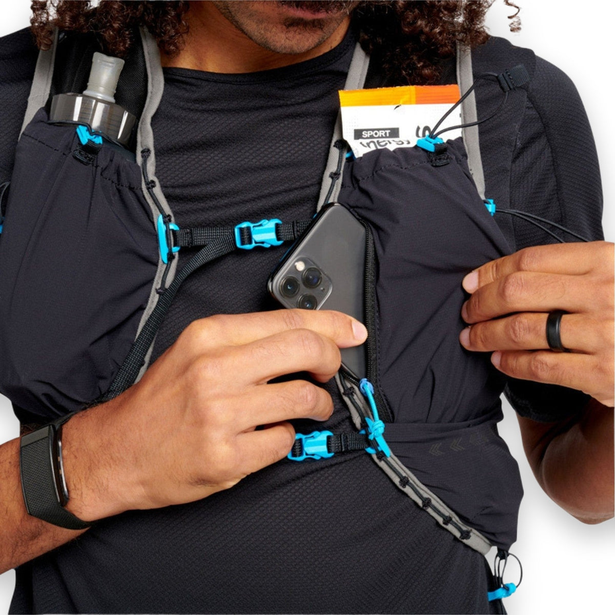 Ultimate Direction | Race Vest 6 | 6 Liter | Unisex | +2 Soft Flasks | trrail.com