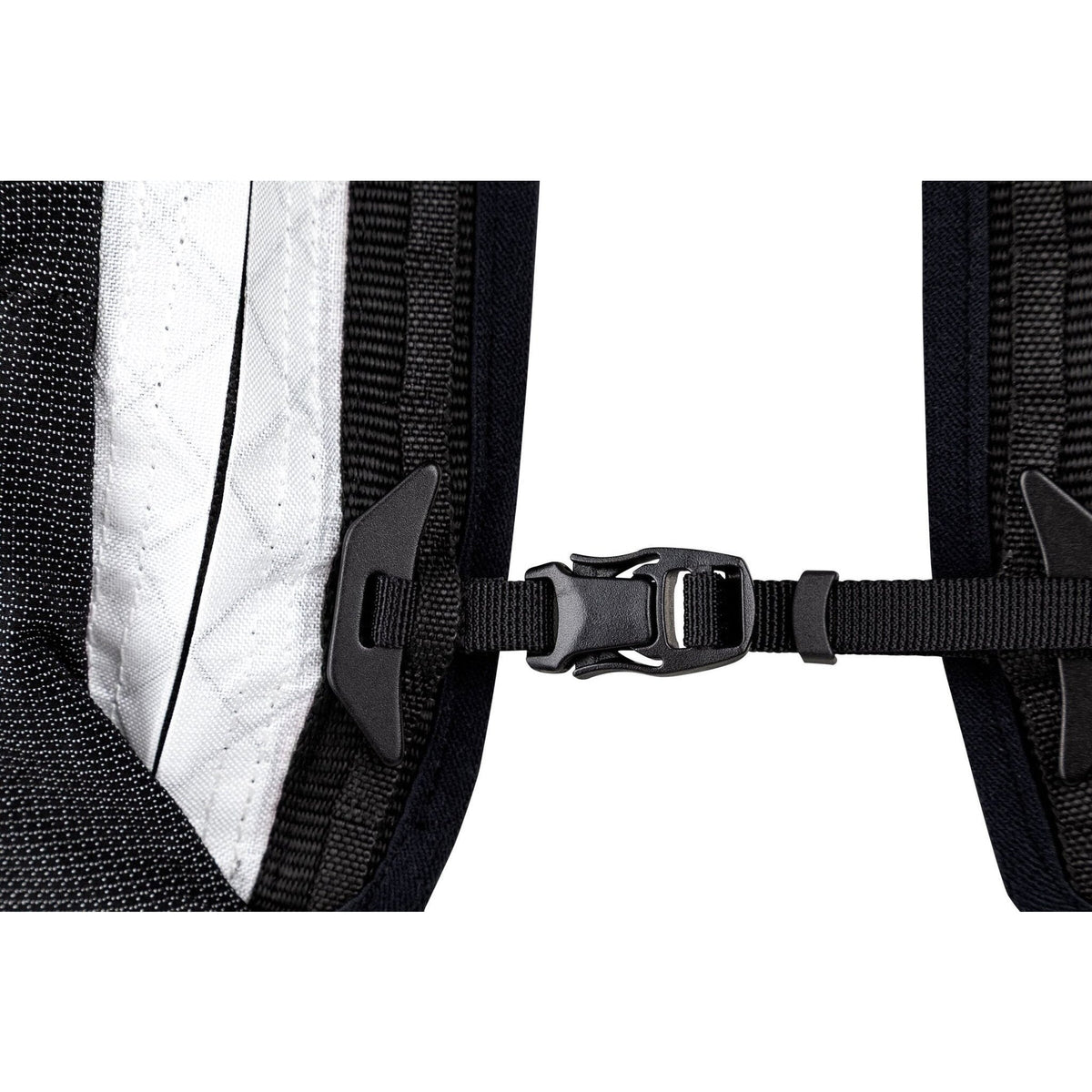 Ultraspire Purist Hydration Pack (22 Liter) | trrail.com