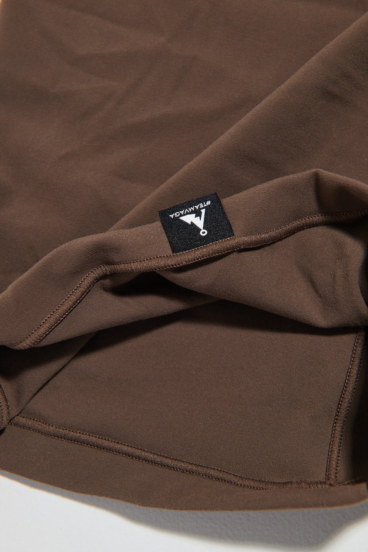 Våga Midweight Neck Gaiter | trrail.com